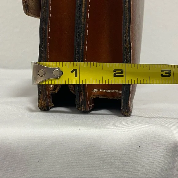 Patricia Nash Brown Leather Convertible Crossbody Clutch - Like New - Picture 15 of 15